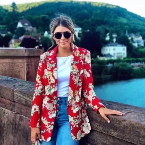 Zara | Red Floral Blogger Favorite Blazer NWOT! - Picture 6 of 10